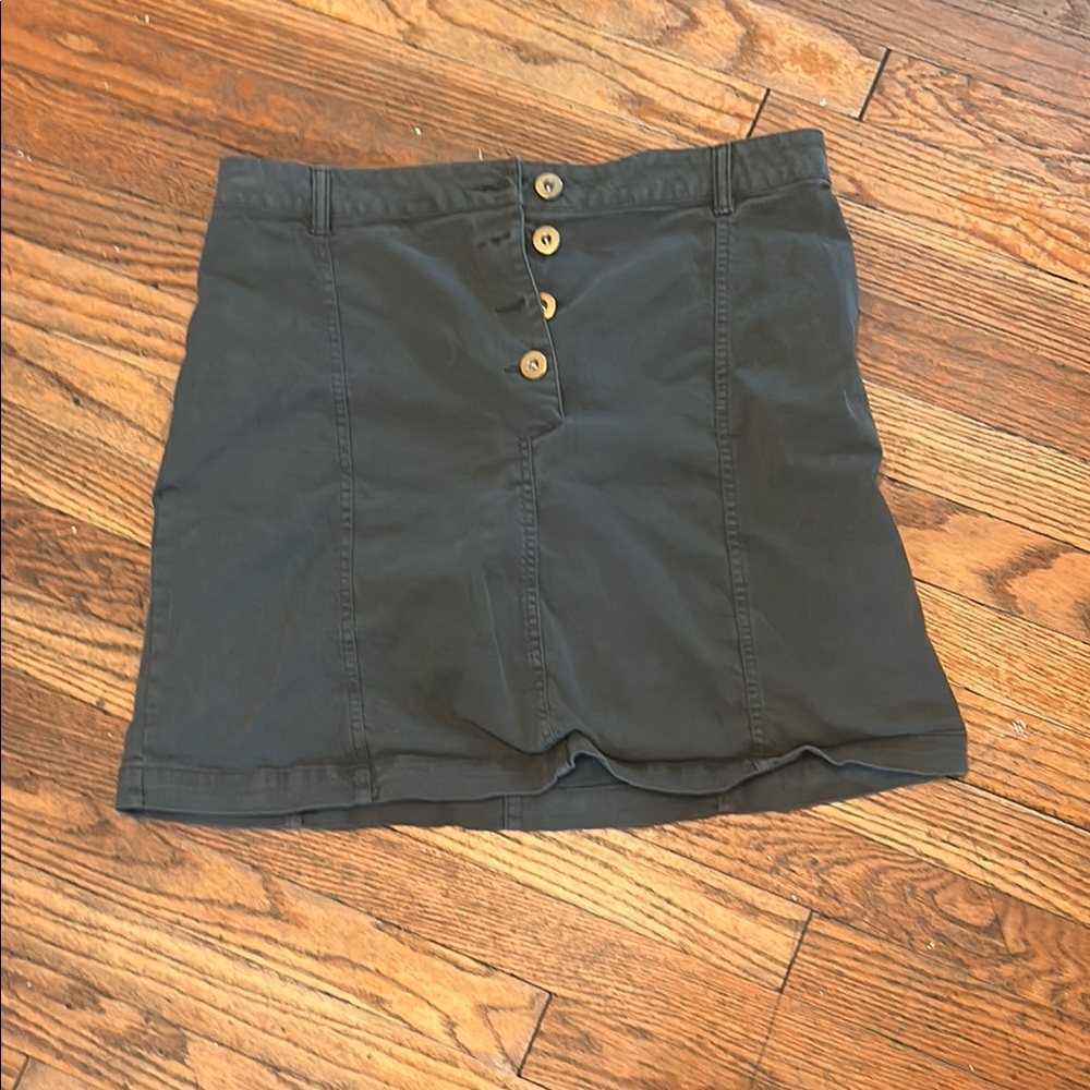 Banana Republic Dark Green/Gray Button-Front Skirt size 8